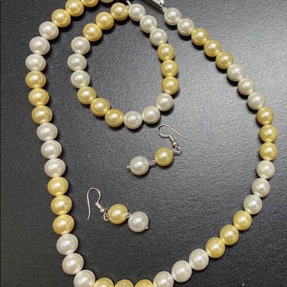 Pearl sets - Picture 12 of 16